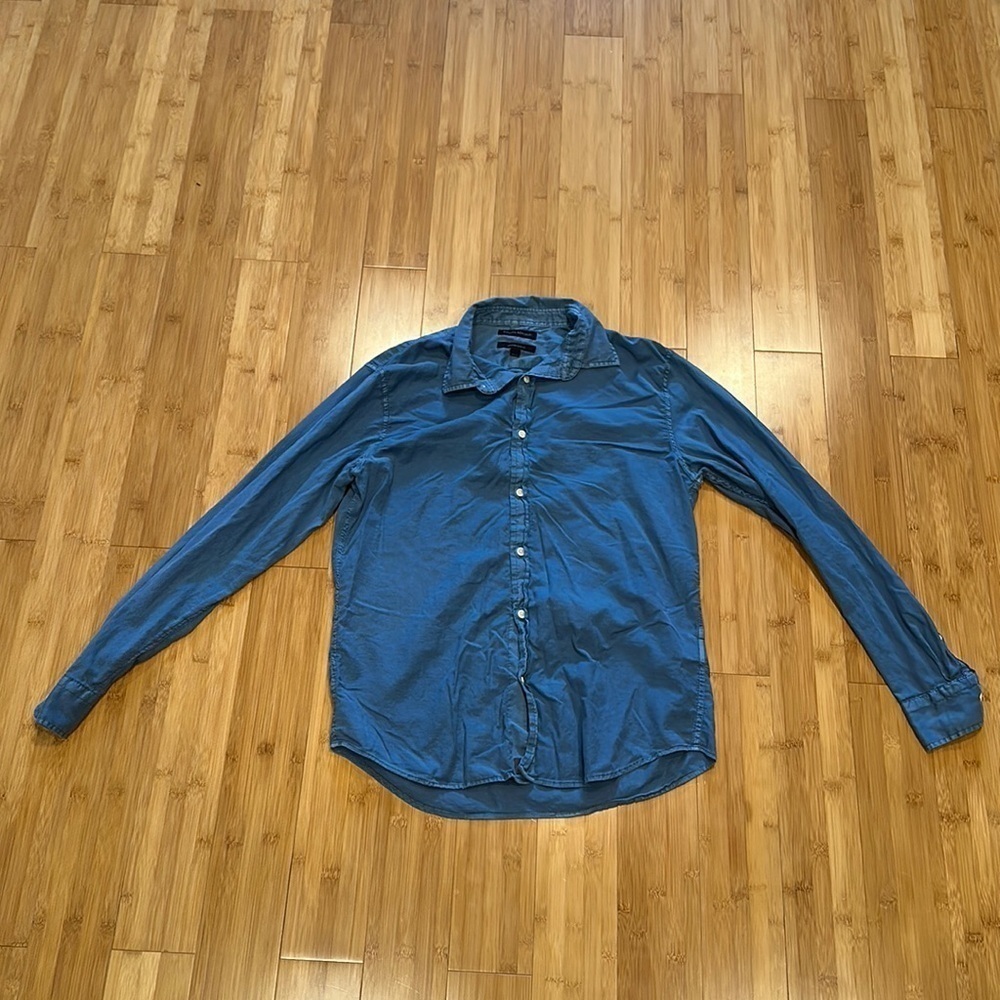 Banana Republic button down size medium men’s